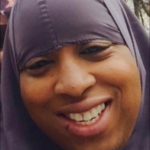 Meet your Posher, Letitia